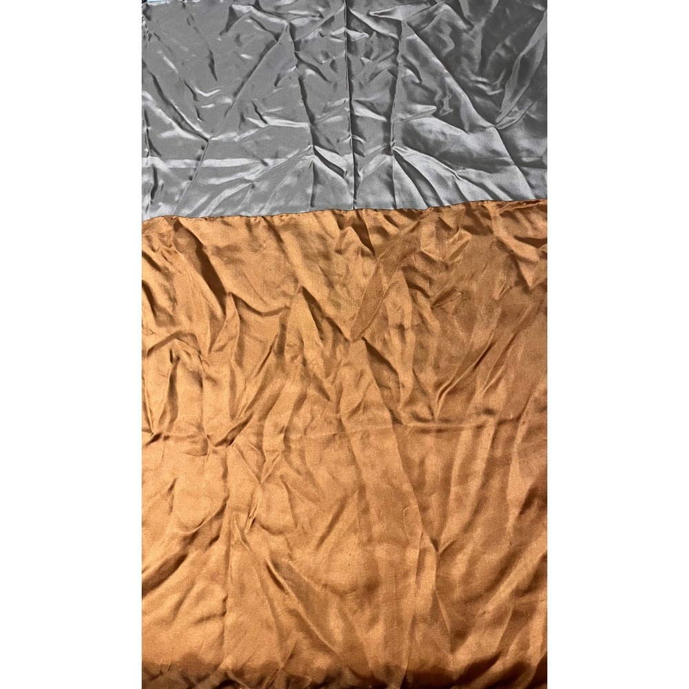 Mens 100% Silk Pocket Squares Lot of 2 Brown (18x18) Burnt Orange (16x16)‎